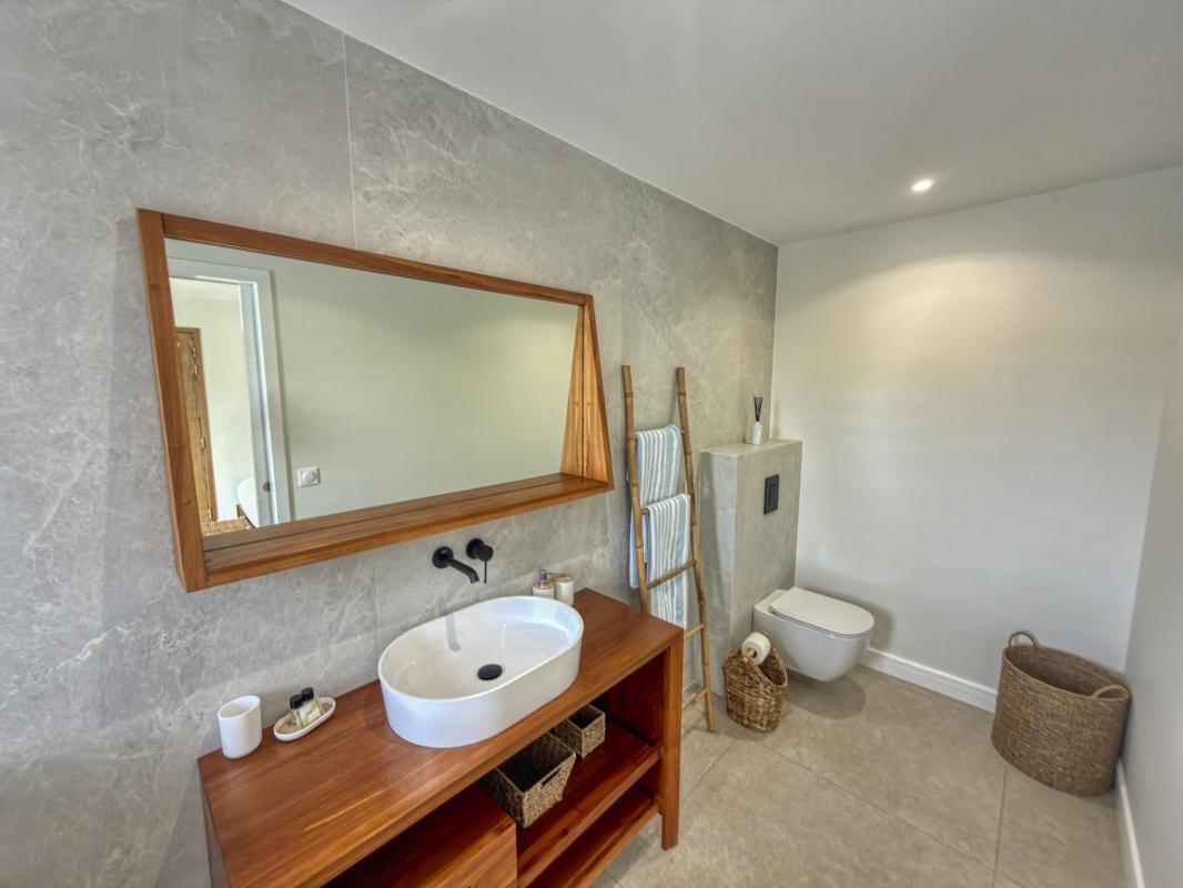 23.Location Villa piscine vue mer St François Guadeloupe_Suite 1